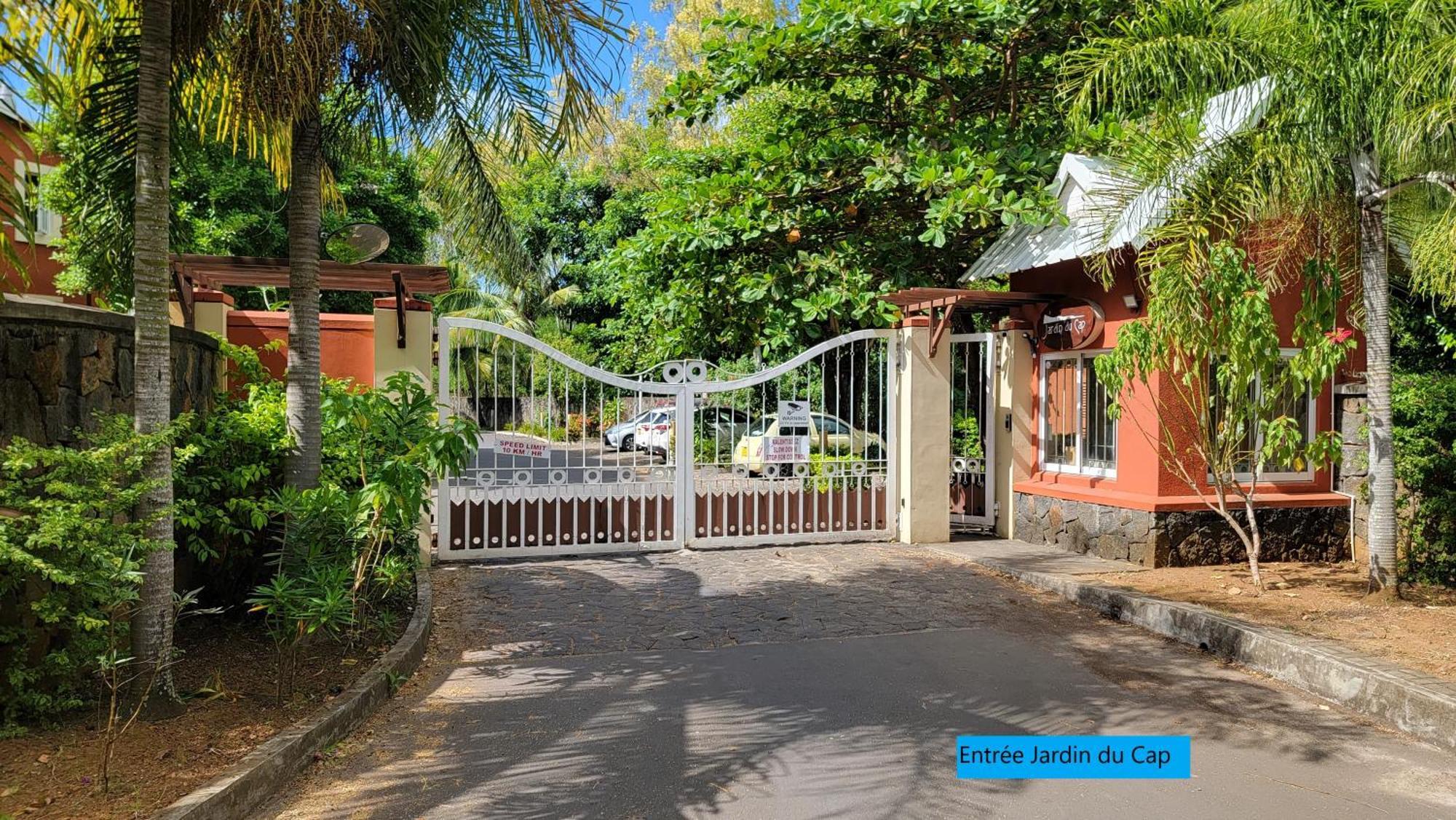 Jardin Aux Mille Senteurs Apartment Bain Boeuf Bagian luar foto